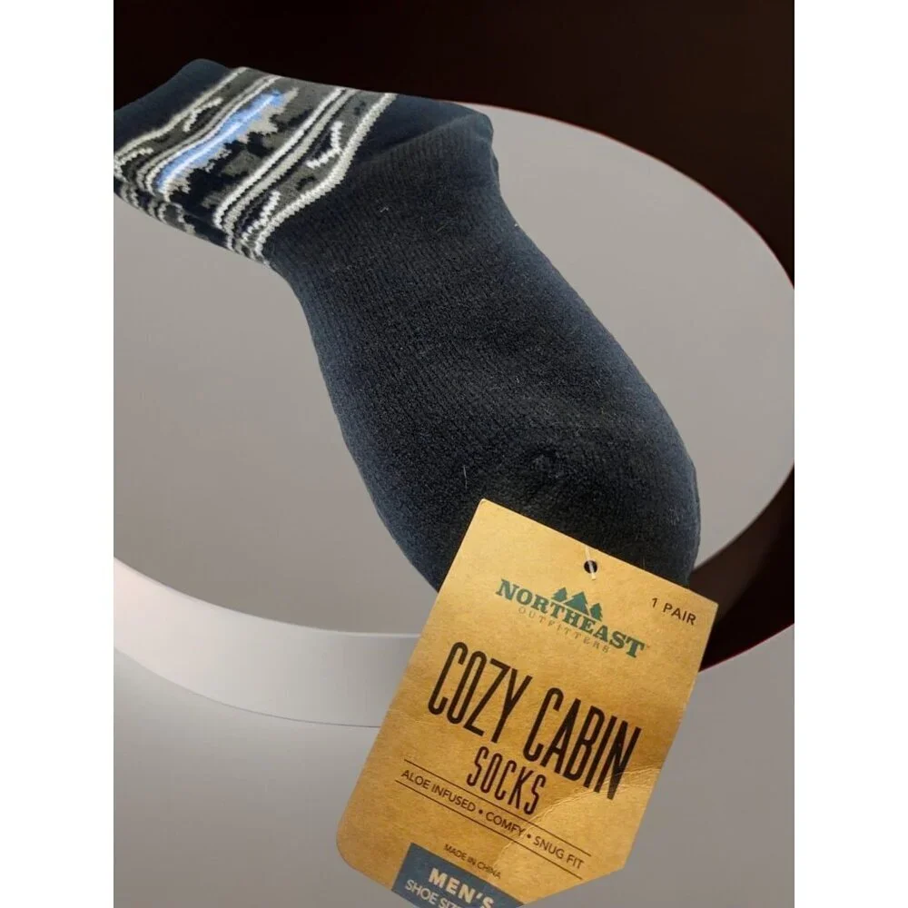 Northeast Outfitters Mens Cozy Cabin Bear-Tec Socks Black NEW Large